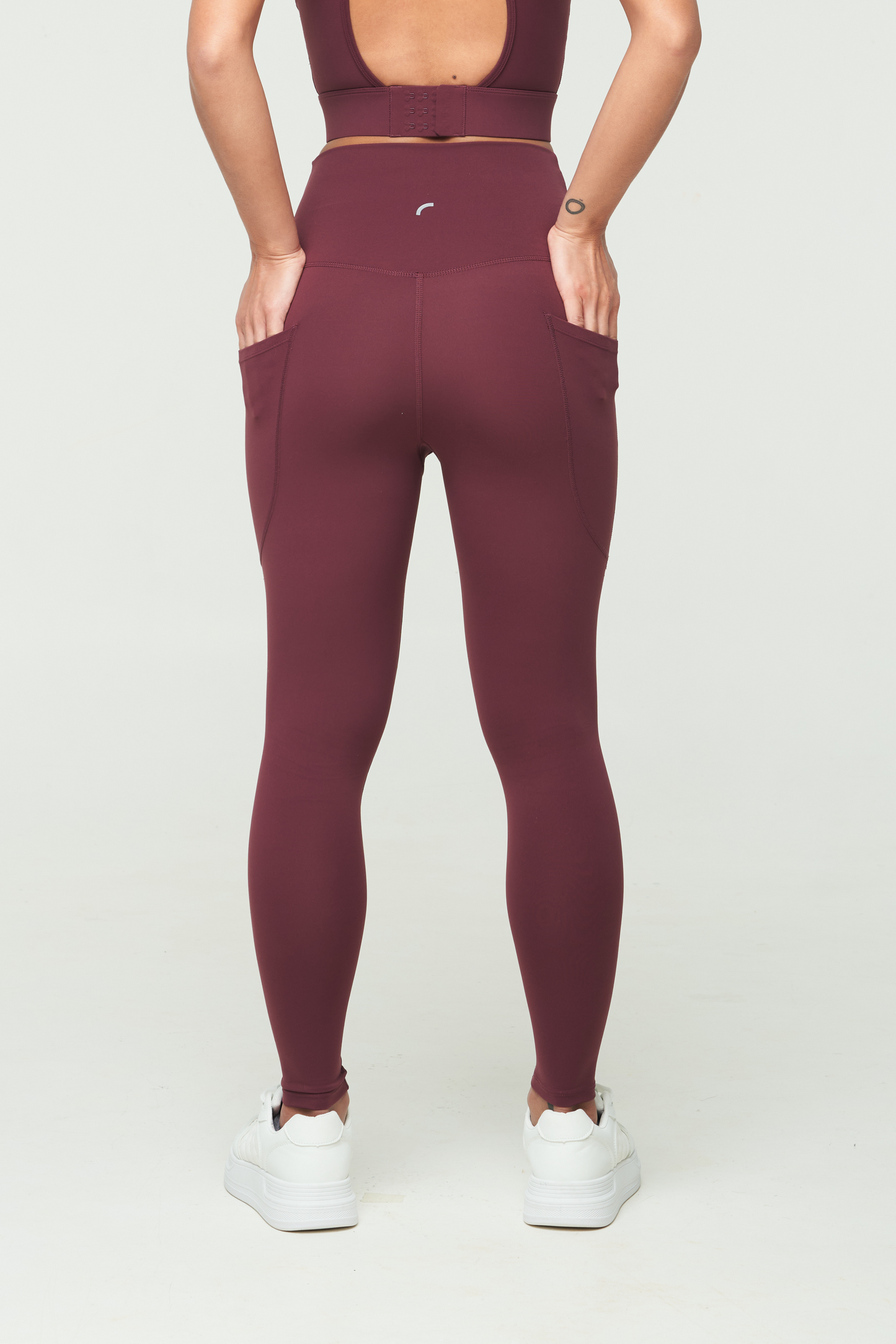 Seamless Leggings - AiraFlex™