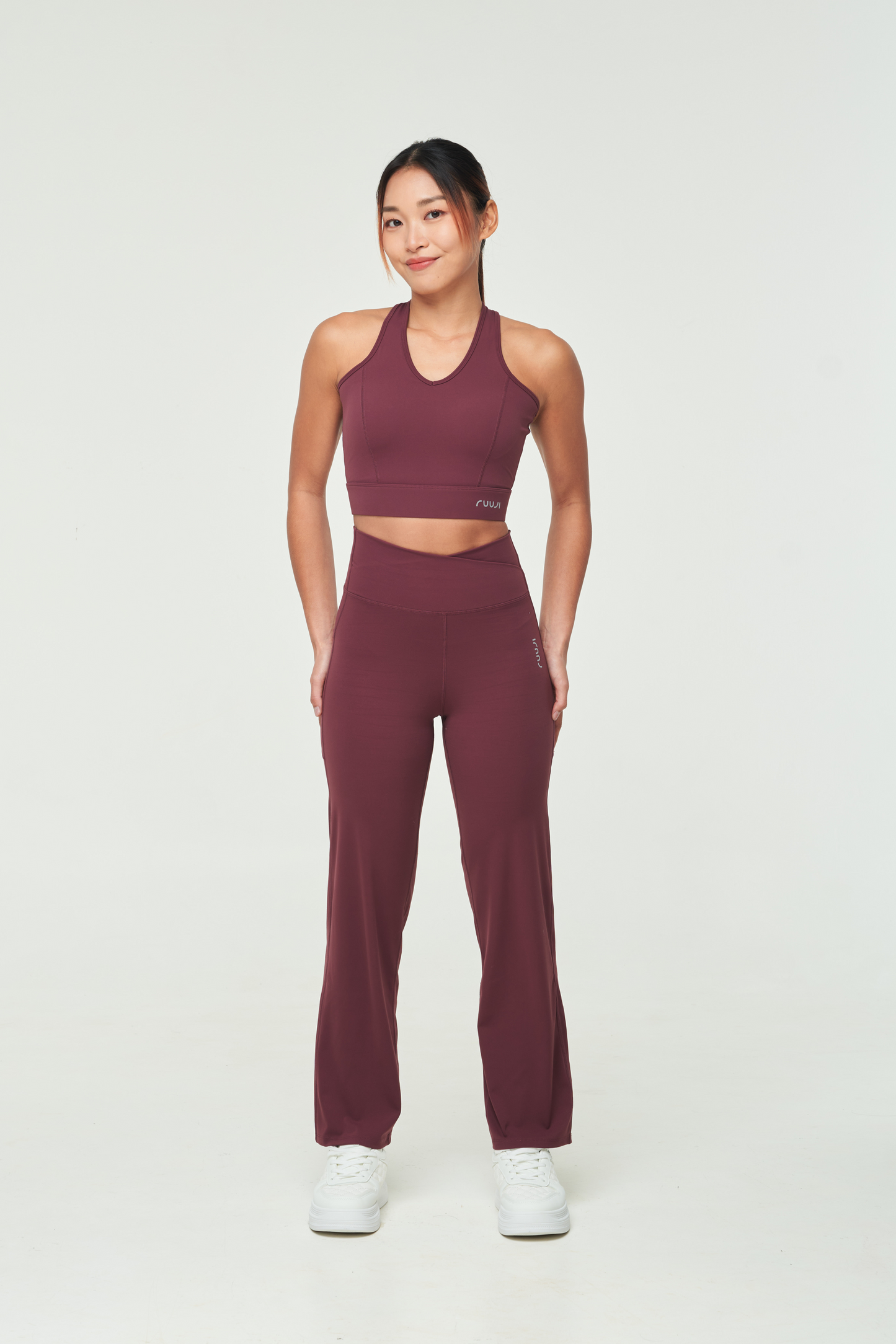 Wide-Leg Pants – AiraFlex™