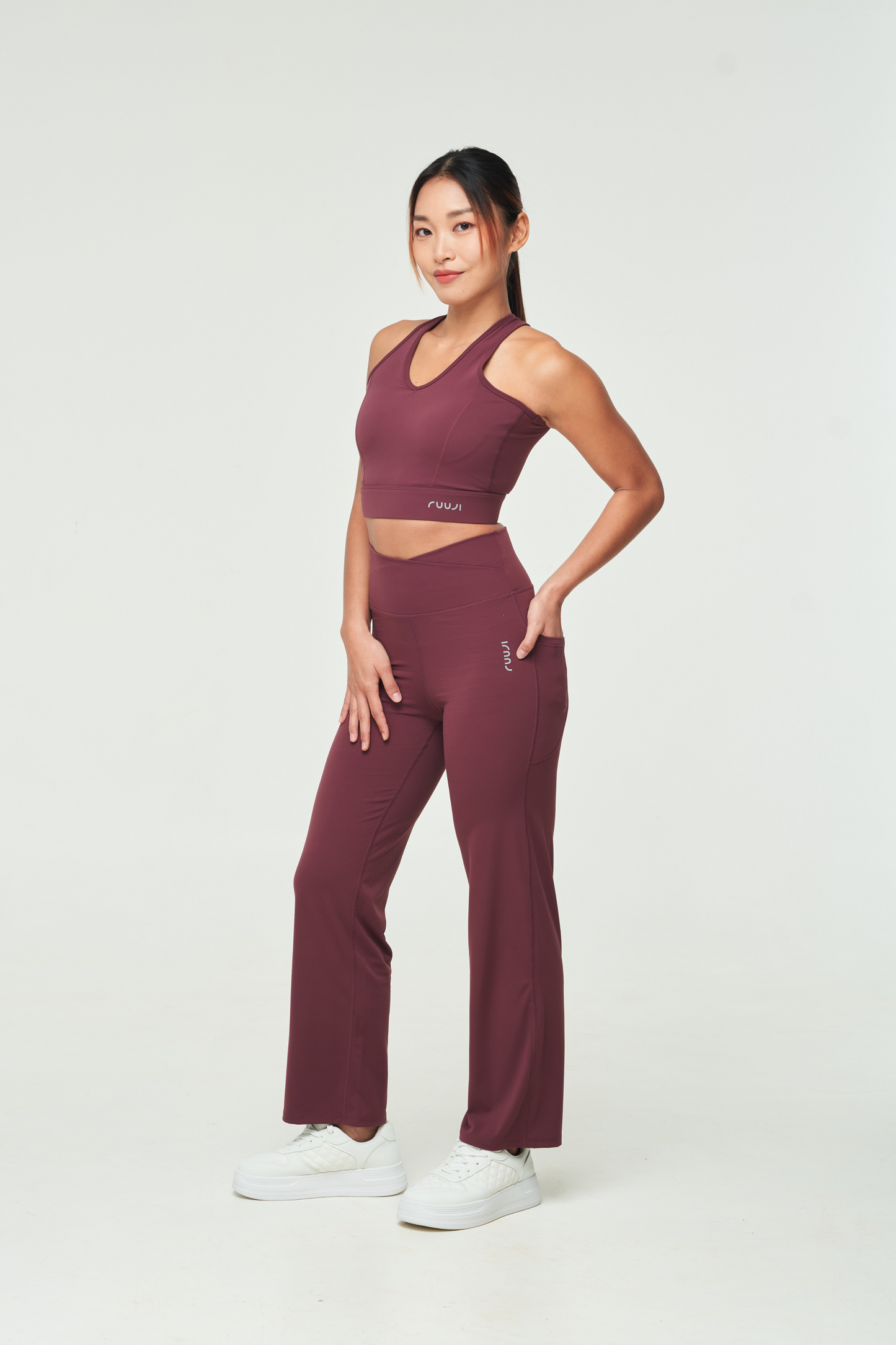 Wide-Leg Pants – AiraFlex™