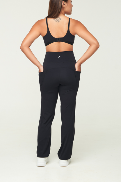 Wide-Leg Pants – AiraFlex™