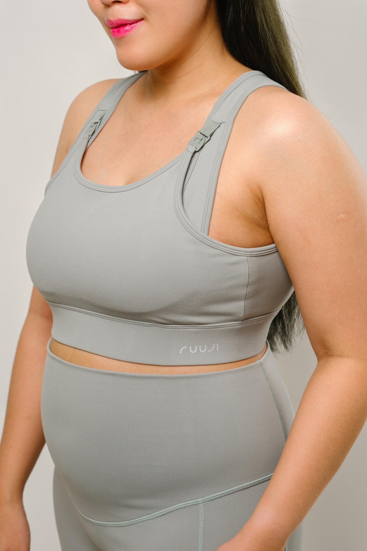 Mid Support Sports Bra - MaterniStretch™